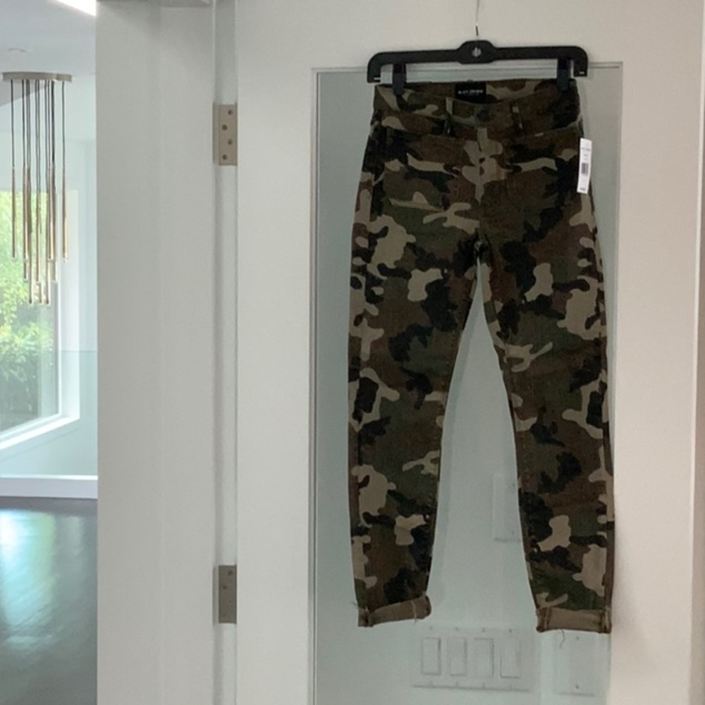 Women’s camouflage Jeans